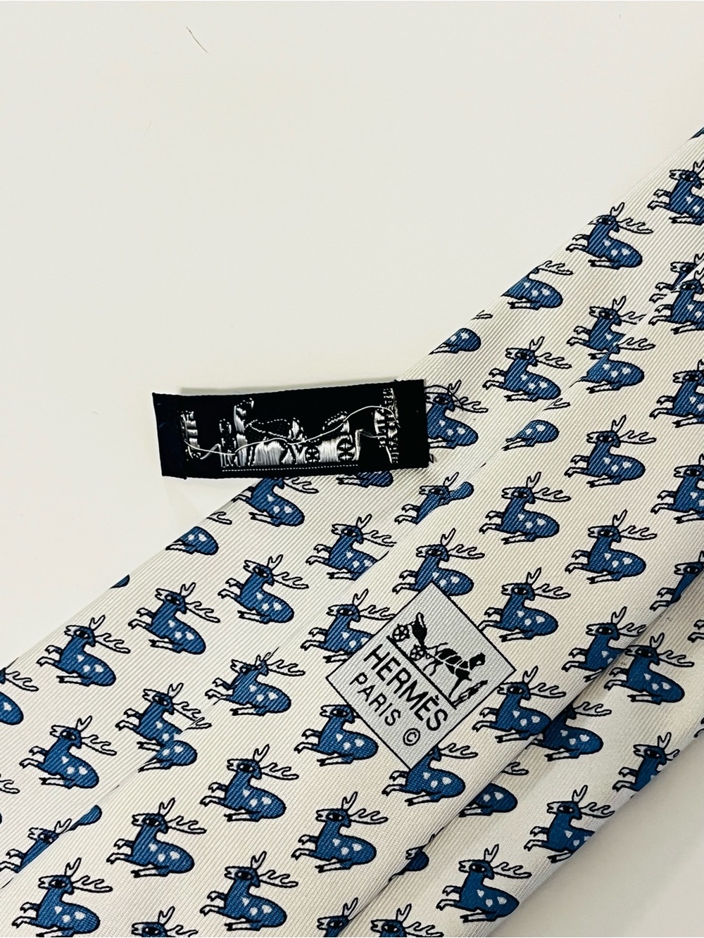 HERMES 5278 SA Mens Neck Tie 100% Silk Deer Stag Novelty Blue France Fathers Day - Picture 3 of 8